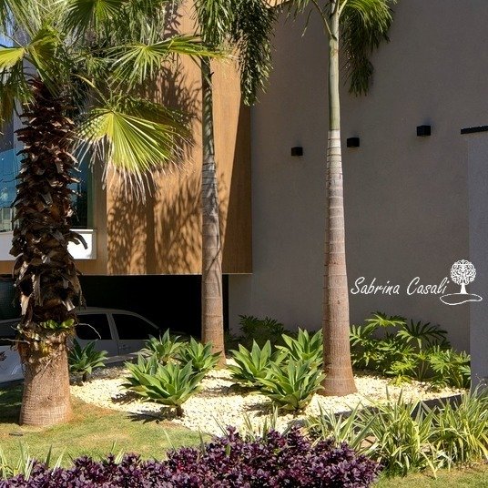 Projeto de paisagismo residencial em Dourados MS